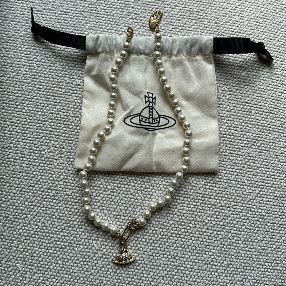 Vivienne Westwood Gold White Pearl Necklace